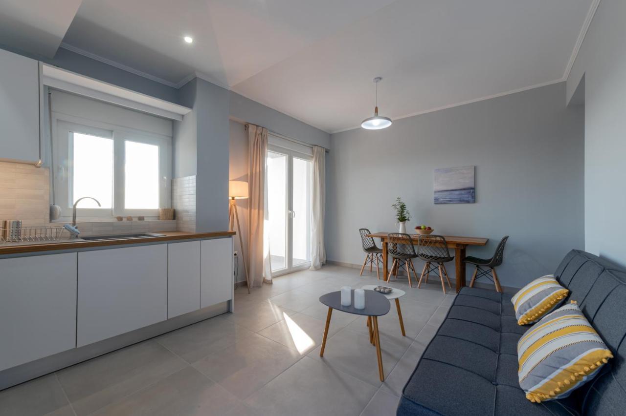 Rizes Seaside Homes Vromonérion エクステリア 写真